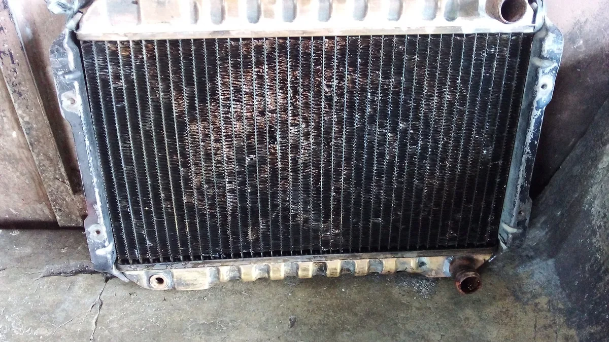 Radiator Mobil: Cara Merawat dan Mencegah Overheat
