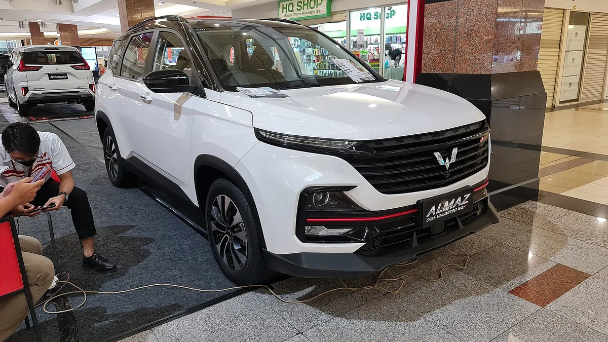 Wuling di Indonesia: Daftar Model dan Banderolnya